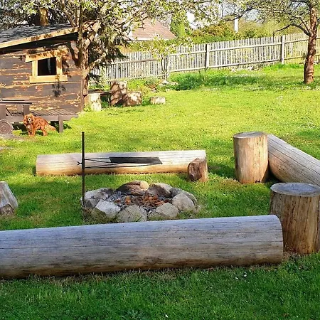Chaloupka U Lesa Holiday home *